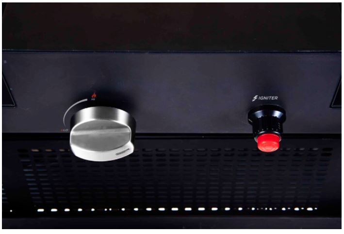 Close-up of Bromic Tungsten heater control panel with integrated ignition button and precision heat adjustment dial.