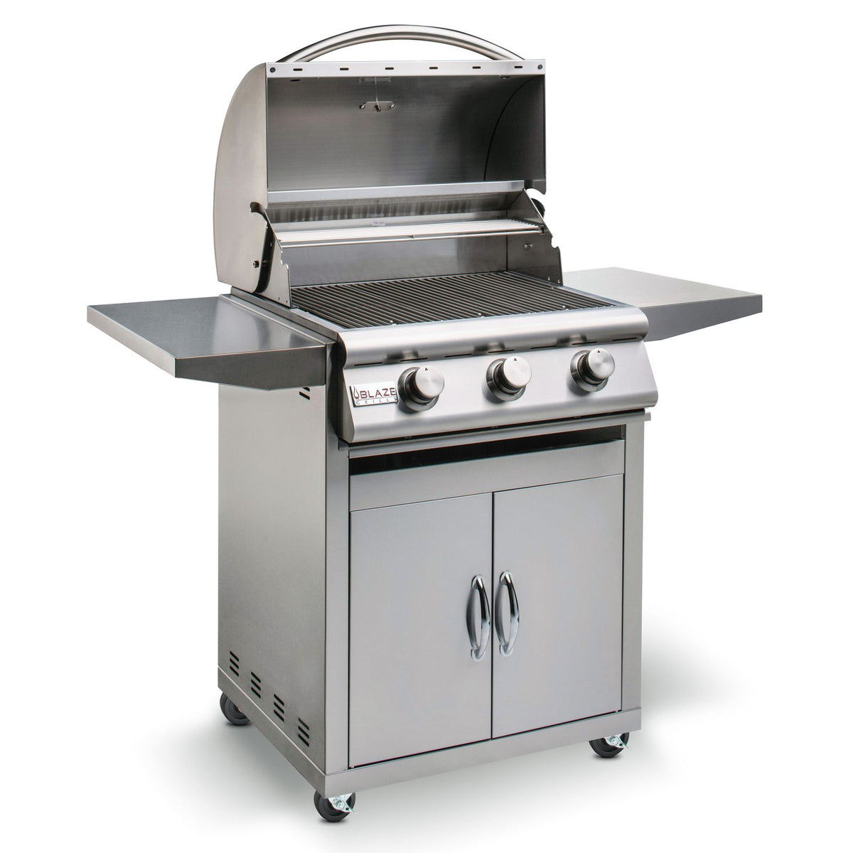 Blaze LBM 25-Inch 3-Burner Built-In Grill angled view