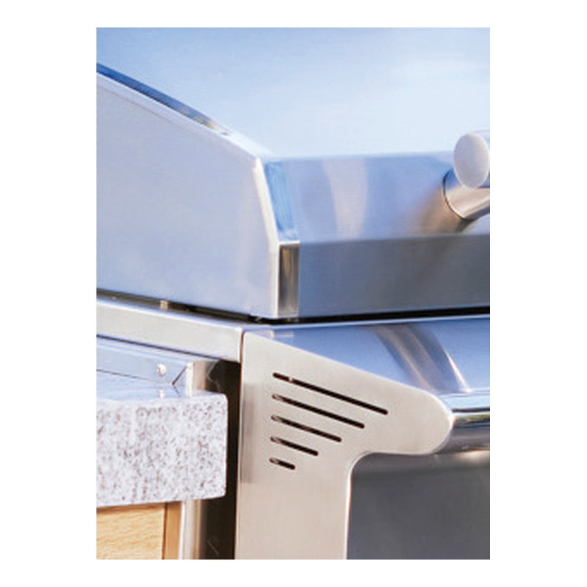 Blaze LTE PRO 40-Inch Griddle stainless steel exterior and side vent detail