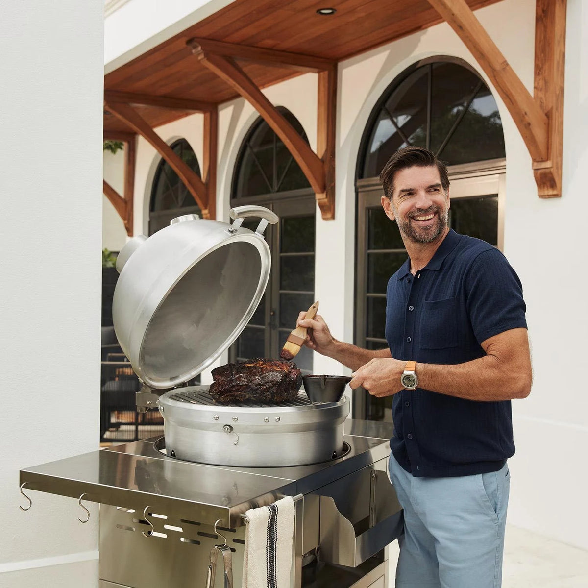 Blaze 20-Inch Cast Aluminum Kamado Grill