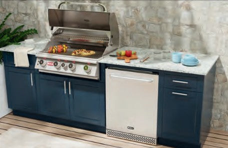 Bull DuraBull Charleston 10-foot outdoor kitchen with Angus 4-burner grill, outdoor refrigerator, Symphony Blue HDPE cabinetry and Galaxy White granite countertop